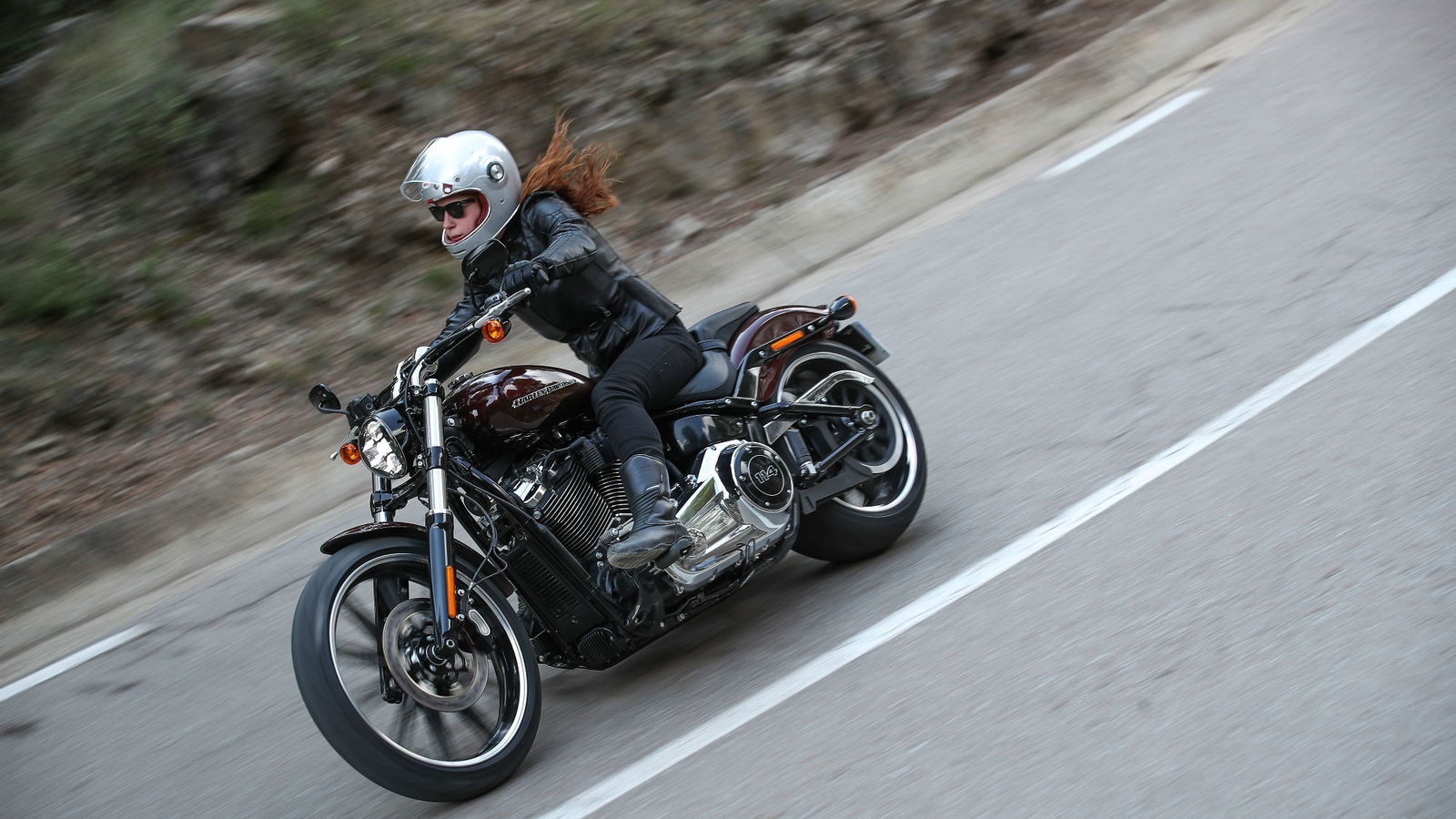 Survey paints picture of the UK’s growing population of female bikers